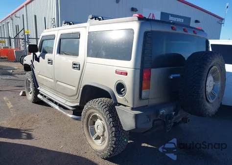 2003 Hummer H2 z USA, uszkodzony, nr VIN 5GRGN23U23H112667